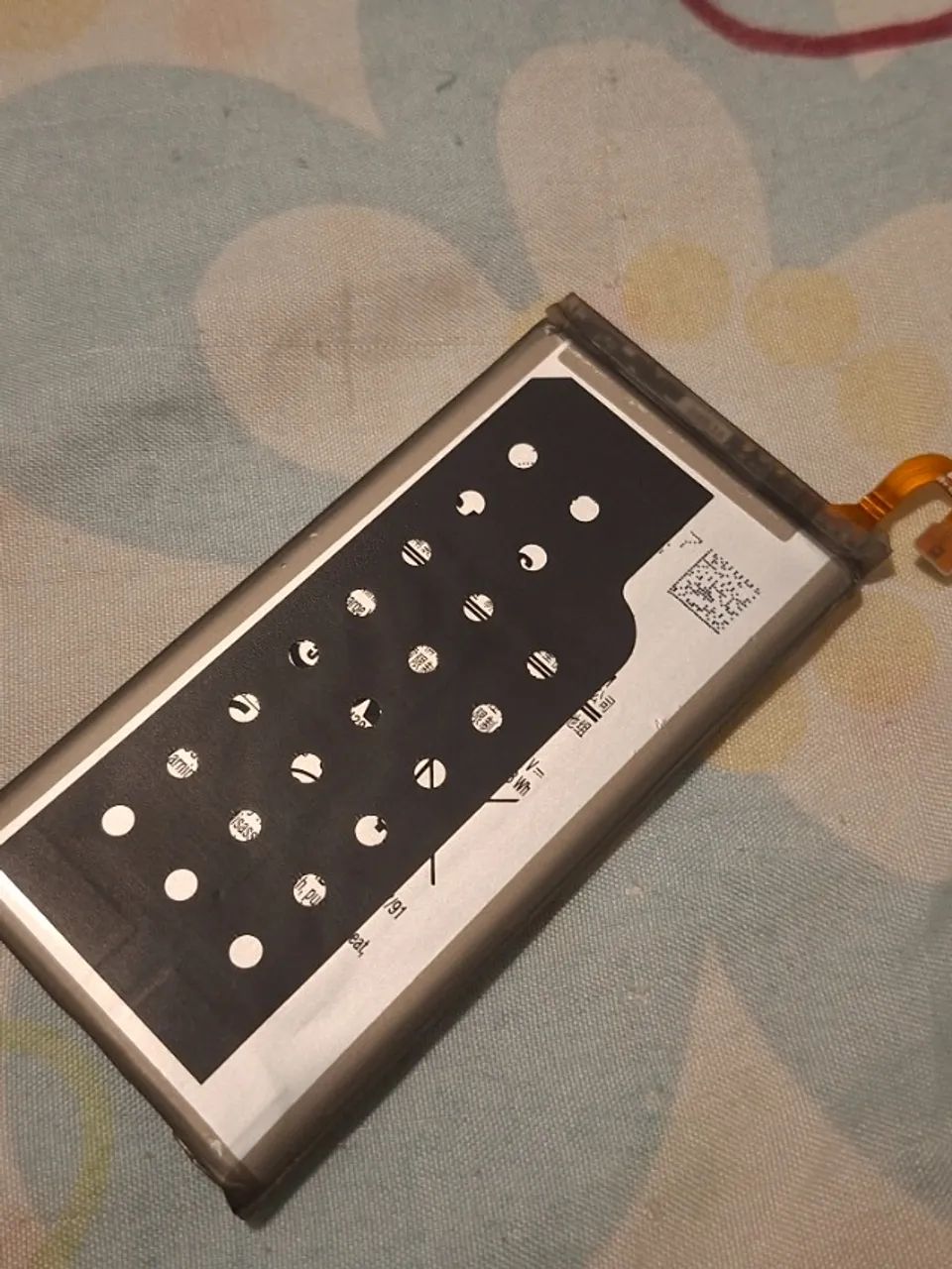 Bateria Samsung J8 Original (Usado) - Foto 2