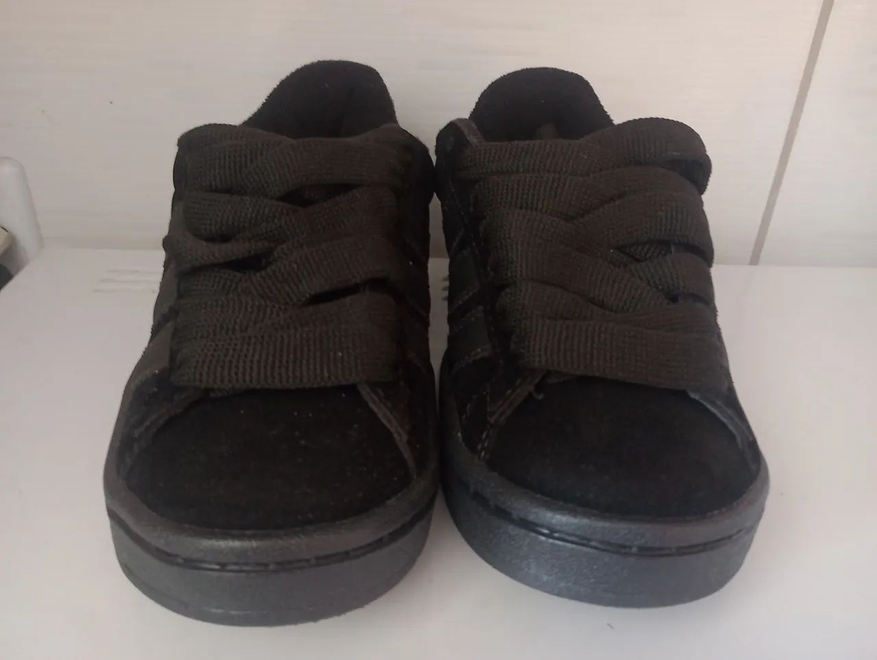Tênis preto 34 - Foto 2