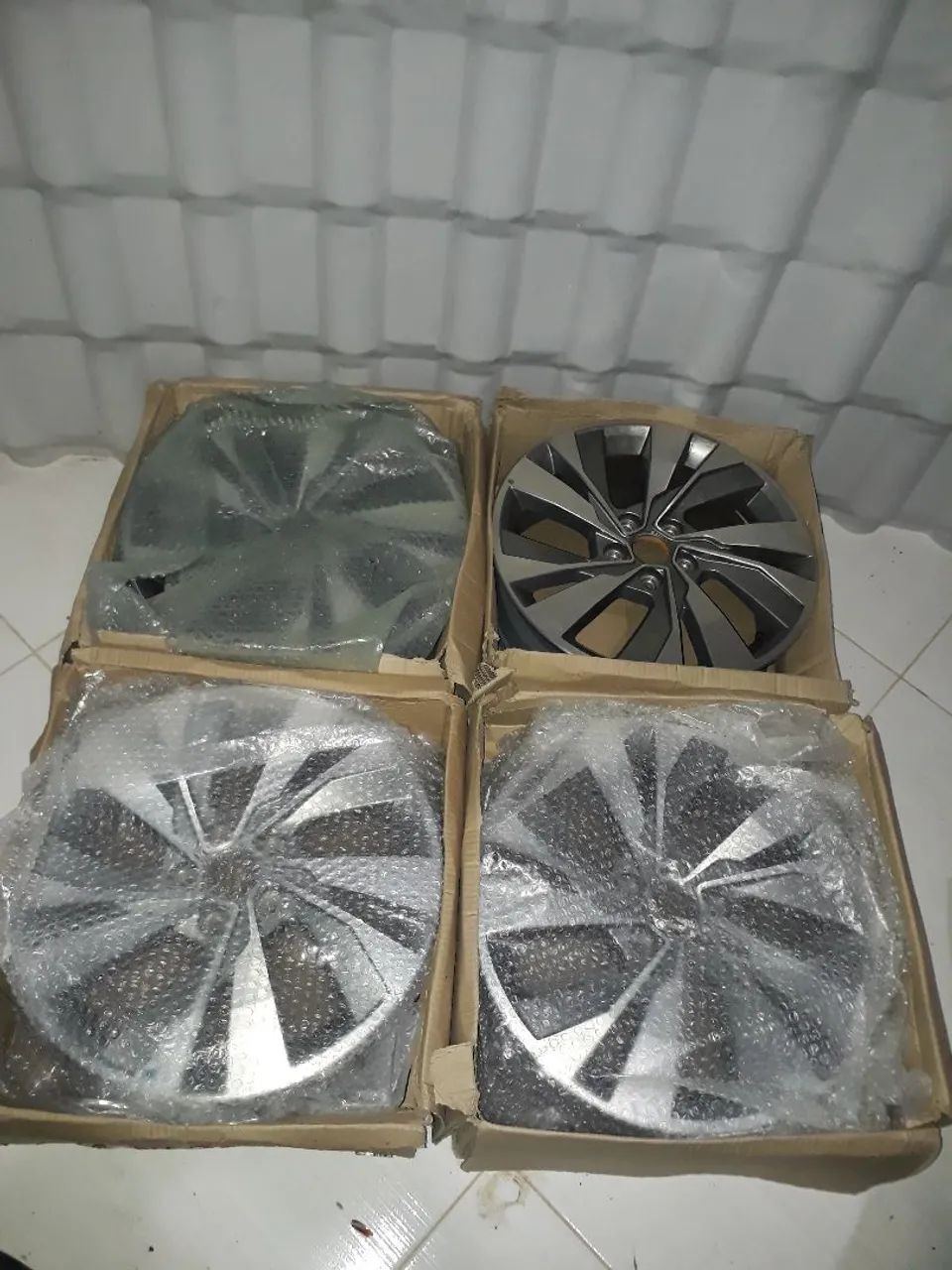 Rodas aro 16 original VW Polo e Virtus 