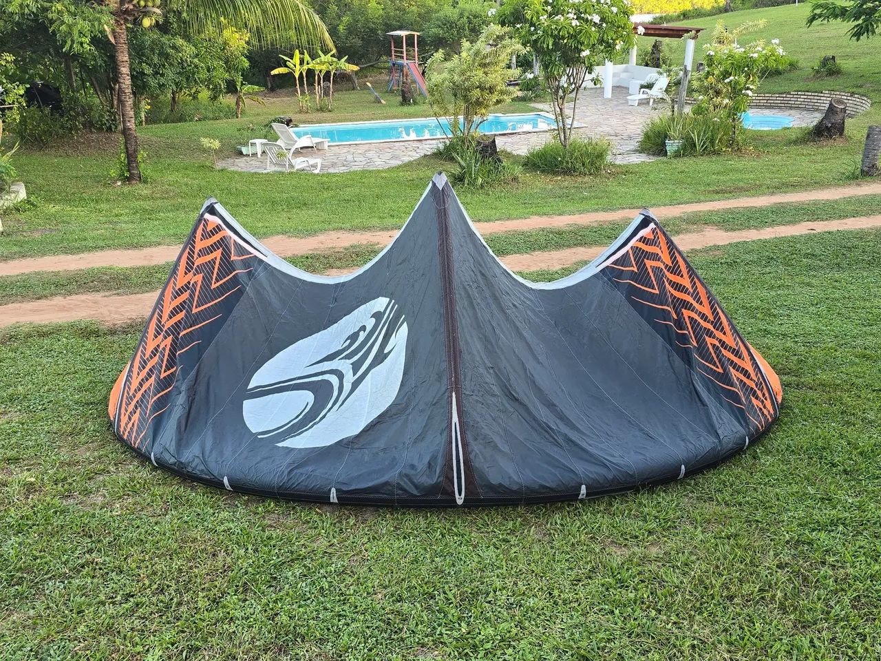 Kite Cabrinha Moto 12m em estado de novo 