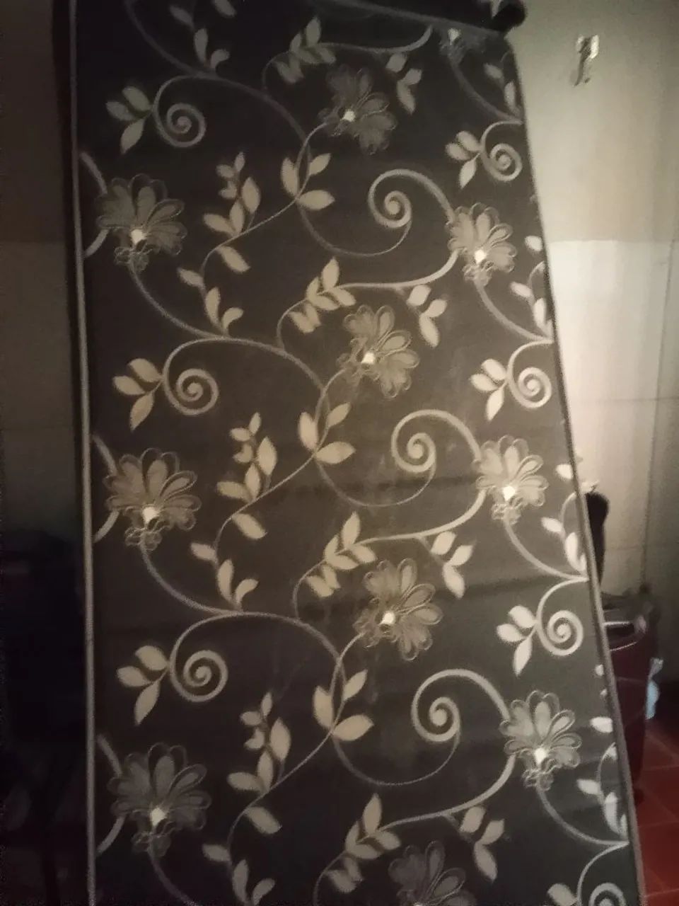 Cama box de solteiro com colchão 