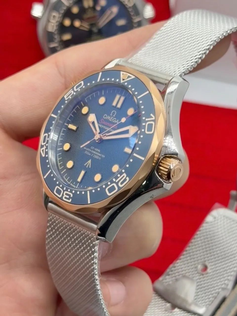 Omega Seamaster 007 Azul + Caixa Omega de Madeira - Foto 5