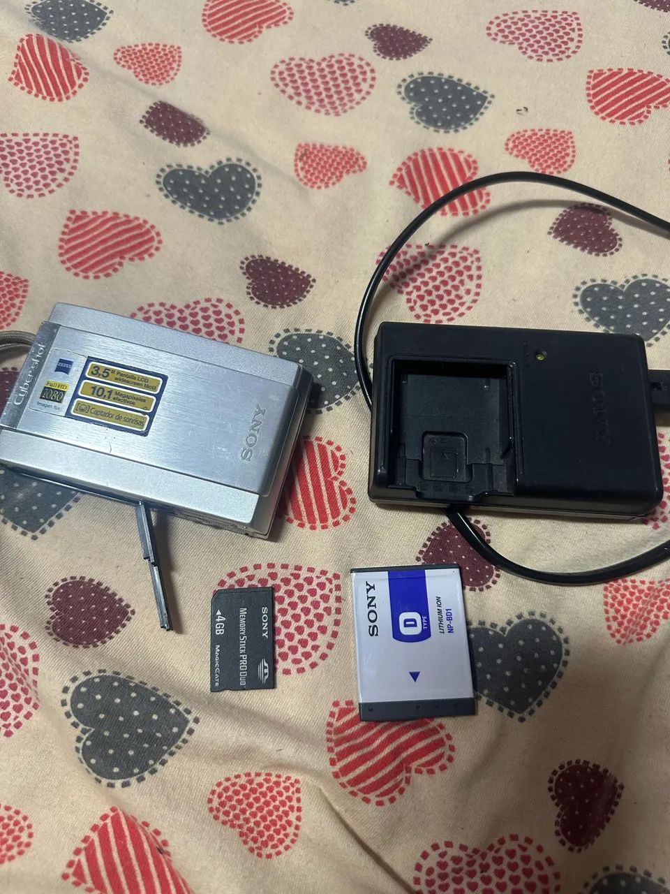 Câmera digital Sony antiga não funciona 
