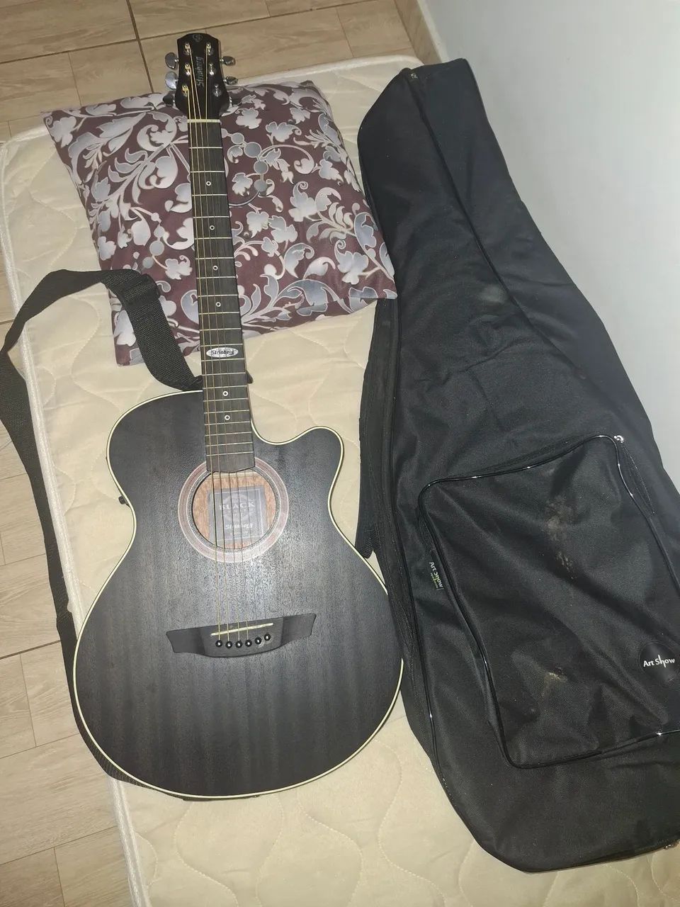 Violão elétrico 