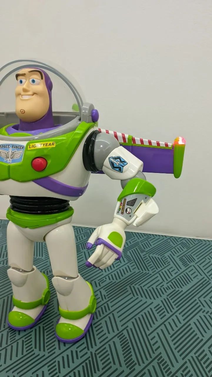 Buzz Lightyear - Toy Story - Foto 2