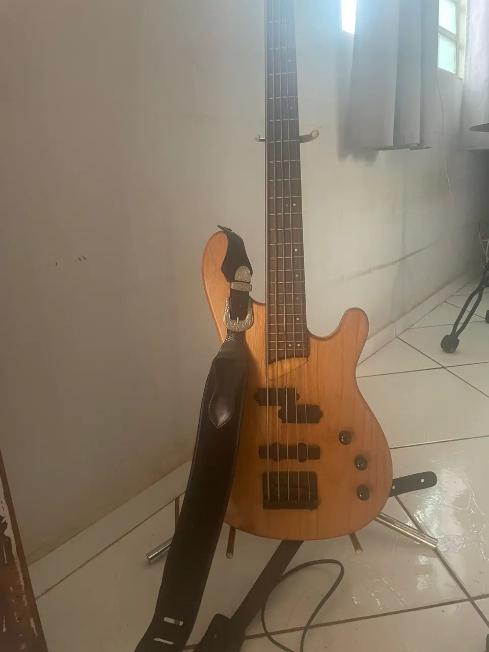 Baixo 5 cordas 65192845260034120