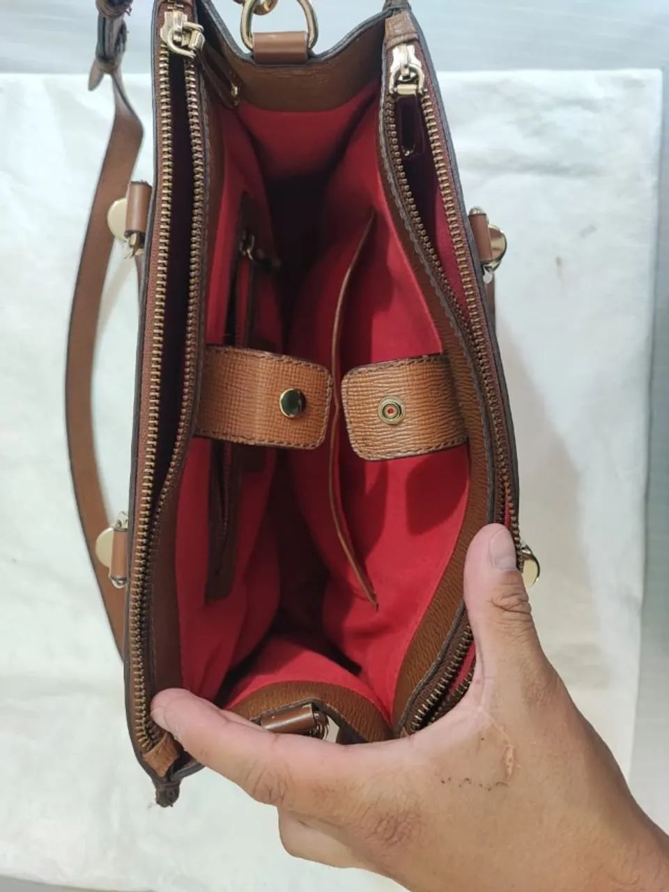 Bolsa Schutz Grande - Marrom - Foto 2