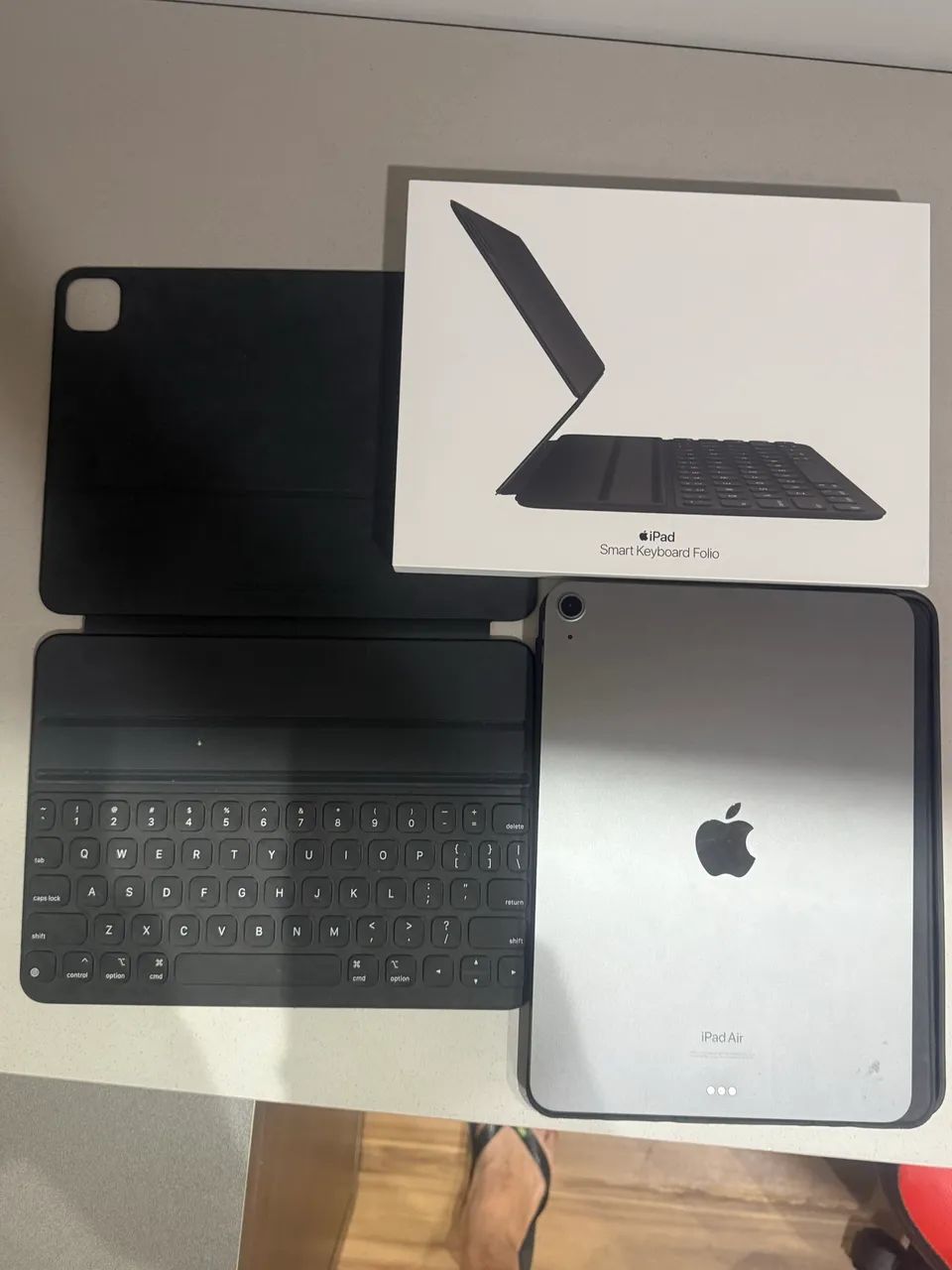 Combo: iPad Air 5ª Geração 64GB + Smart Keyboard Original + Apple pencil 2 + case