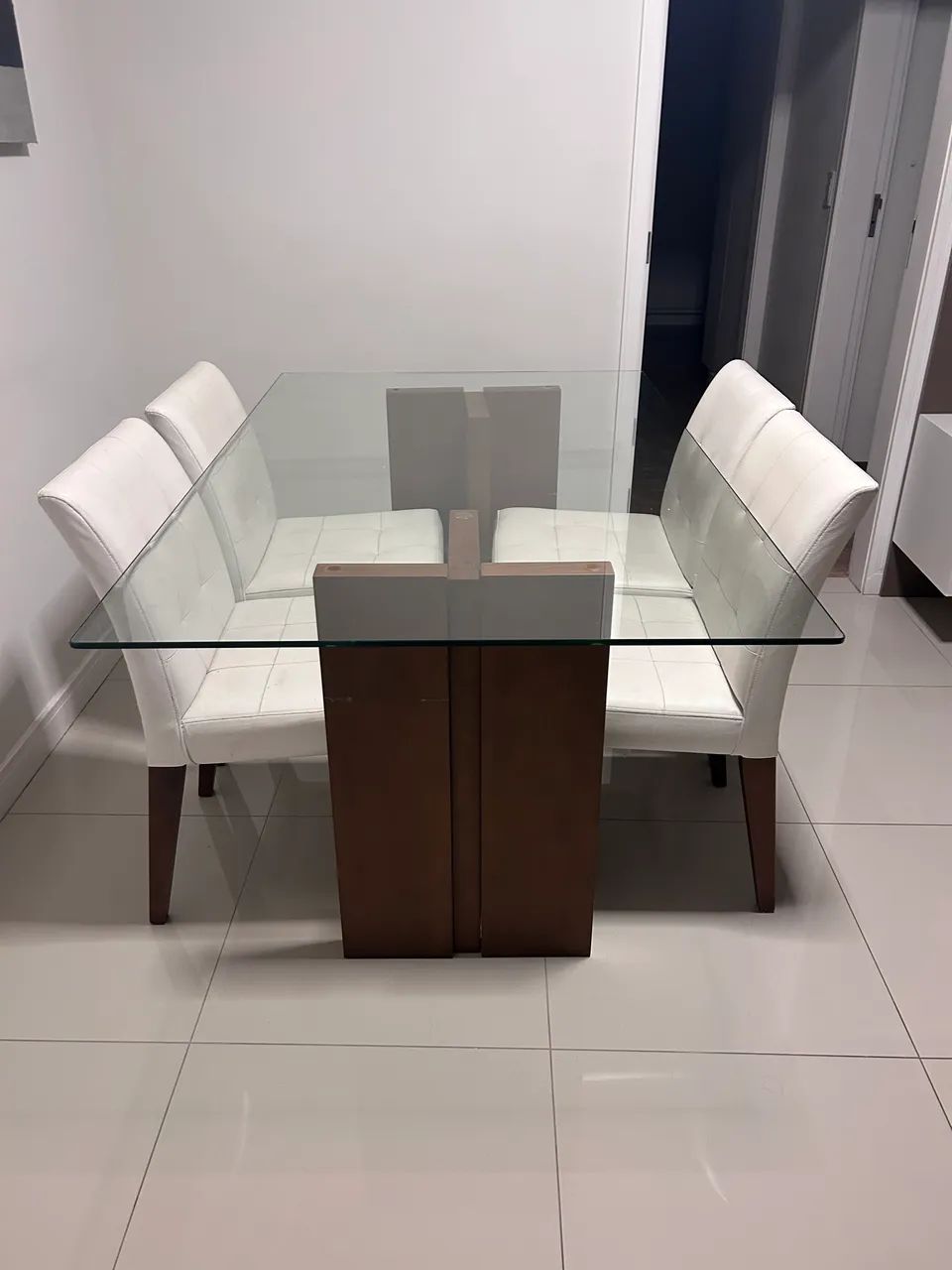 Mesa de jantar com 4 cadeiras  - Foto 4