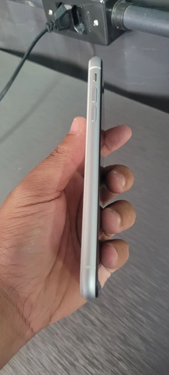 Iphone XR 128gb - Foto 3