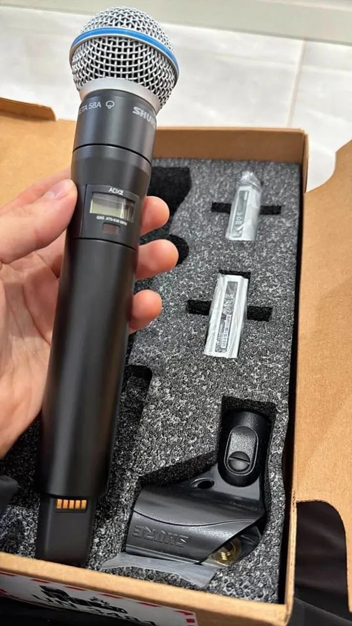 AD2X/B58 Microfone Sem Fio Original Axient Digital Shure Beta 58a  - Foto 2