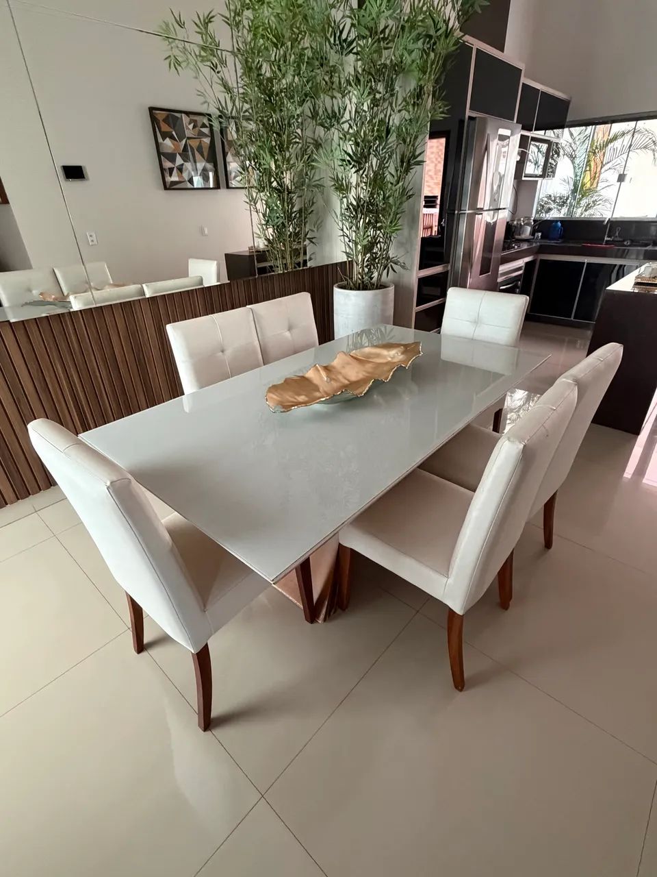 Mesa de jantar 6 lugares 