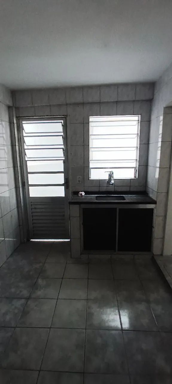 Casa com 2 quartos, sala, cozinha, banheiro e aérea de serviço  - Foto 3