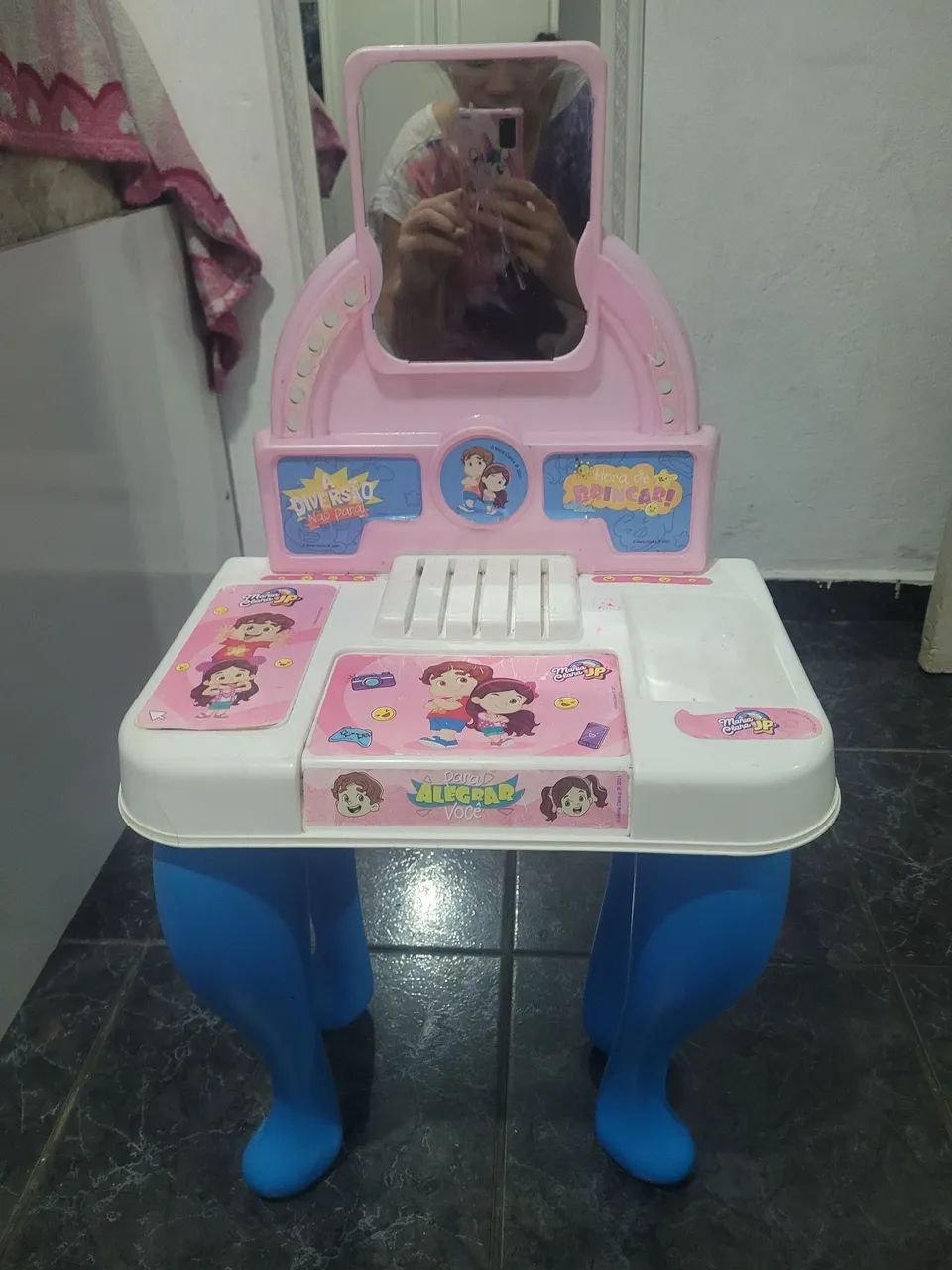 Penteadeira infantil 
