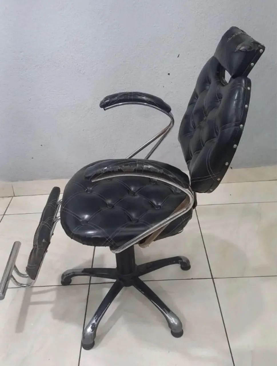 Cadeira de barbeiro  - Foto 2
