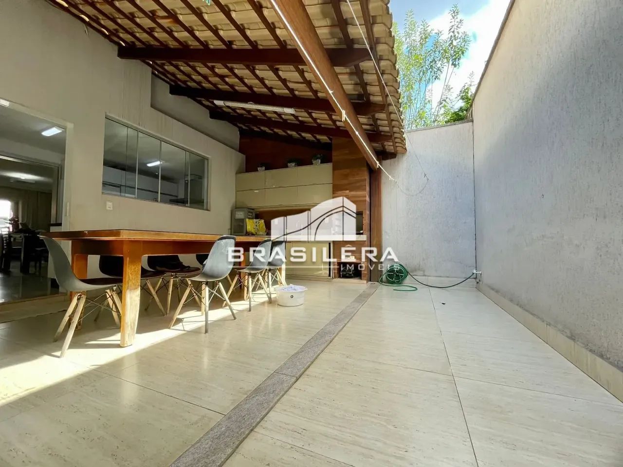 Sobrado a venda, 140², 3 quartos, churrasqueira na varanda em Anhangüera, Goiânia, GO - Foto 5