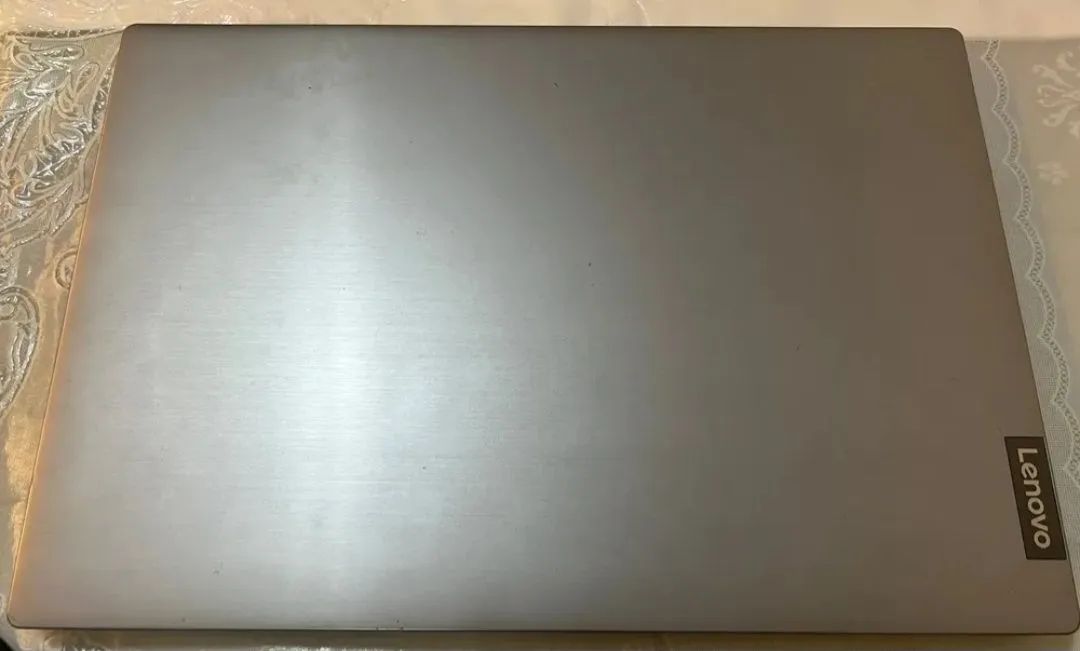 Notebook Lenovo s145 i5  - Foto 2