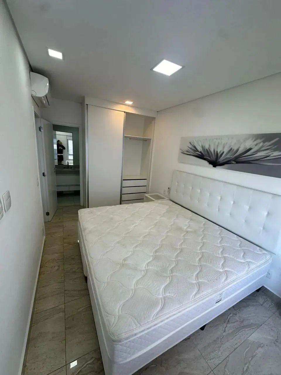 Baixou para alugar rápido apartamento mobiliado para aluguel no centro de Alphaville com 1 - Foto 11