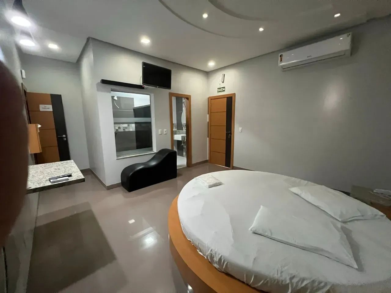 MOTEL PARAGOMINAS