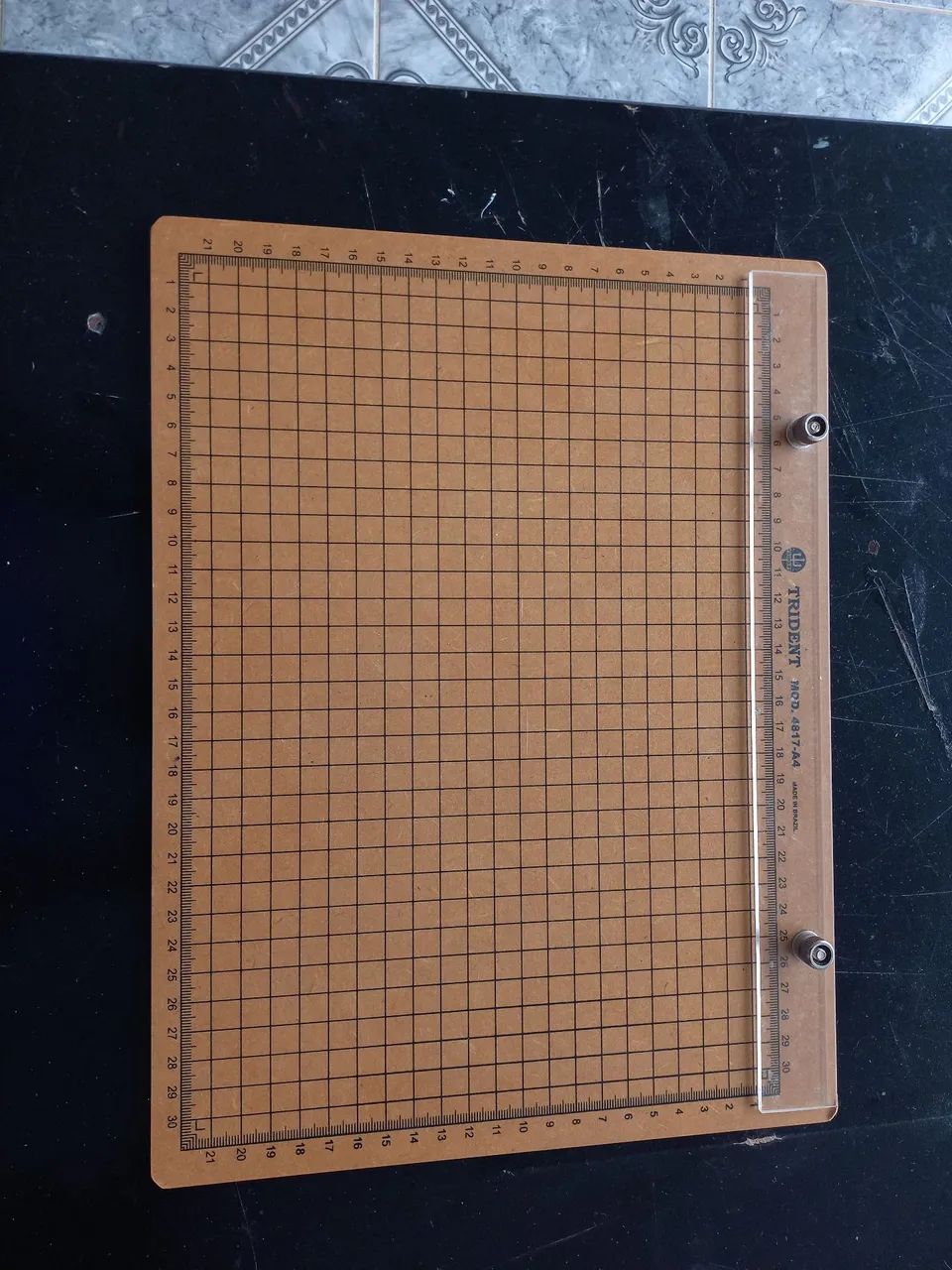 Prancheta Quadriculada A4 Trident - Papelaria - São Sebastião de