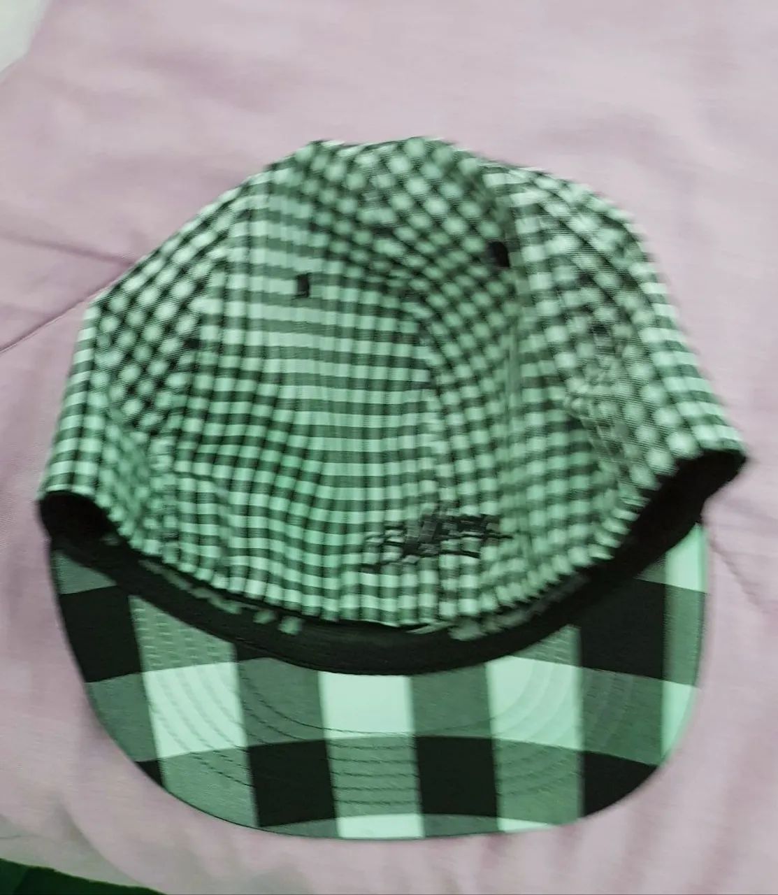  Billabong bone xadrez preto e branco com aba reta original - Foto 3
