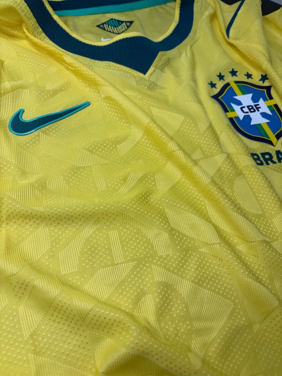 Camiseta Brasil amarela jogador - Foto 5
