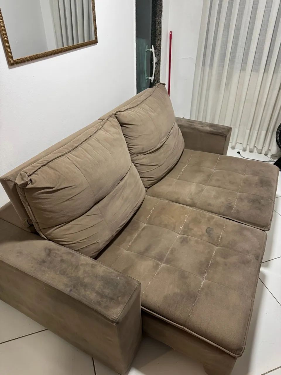 Sofá bom estado 2,20