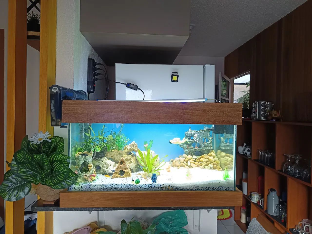 Aquário 105 litros