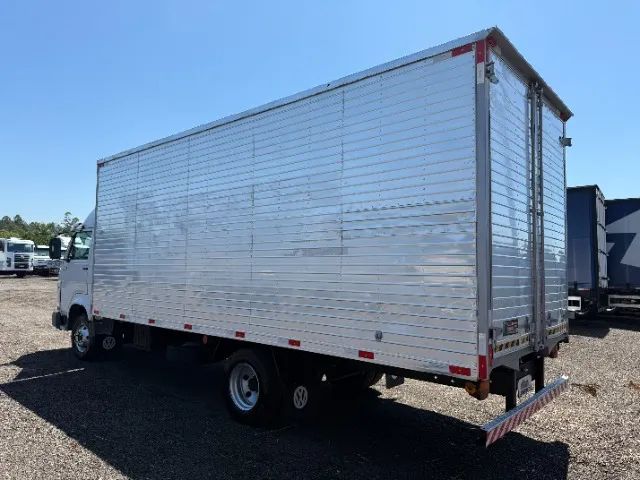 VW Volkswagen 9-150E Cummins 4X2 2009 Caminhão 3/4 Com Baú Furgão Seco Revisado - Foto 5