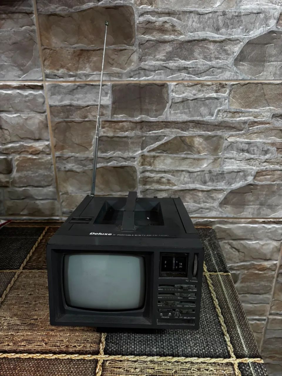 Rádio TV Analógico 