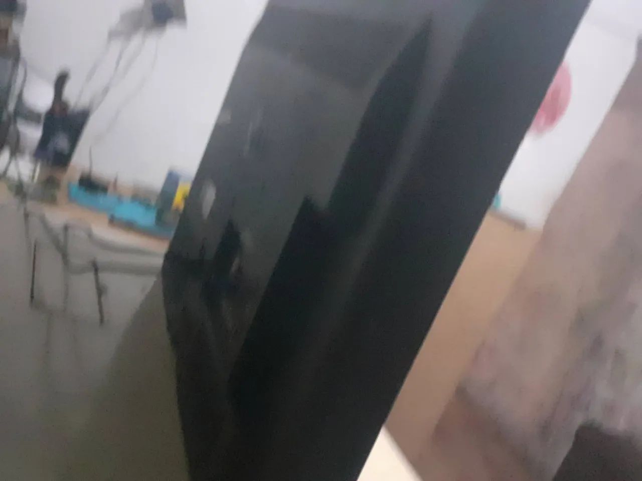 Vendo tv funcionando perfeitamente 32 polegadas LCD  se vinher retira faço 250 no Olinda  - Foto 5