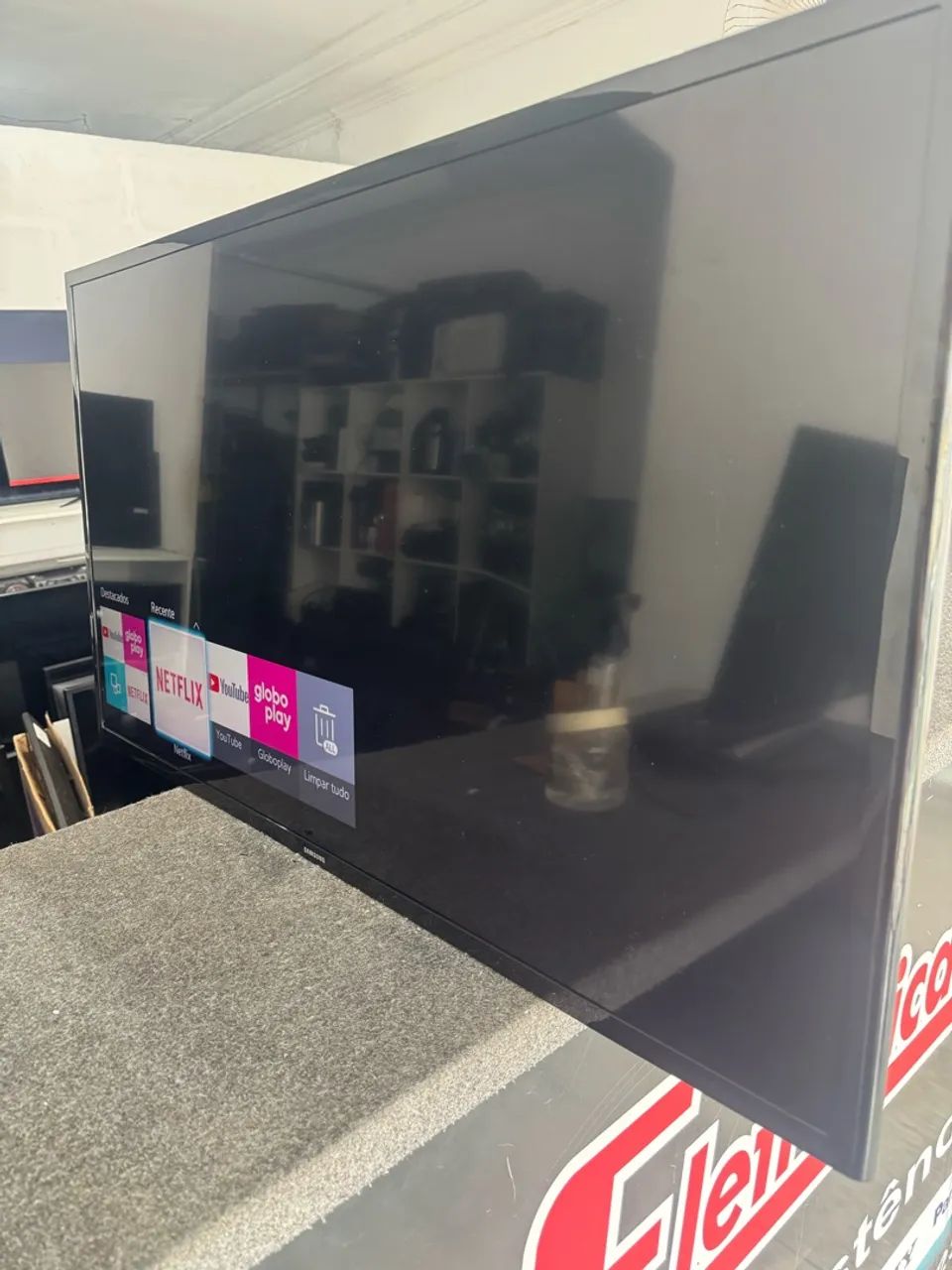 TV Samsung 40PL SMART 