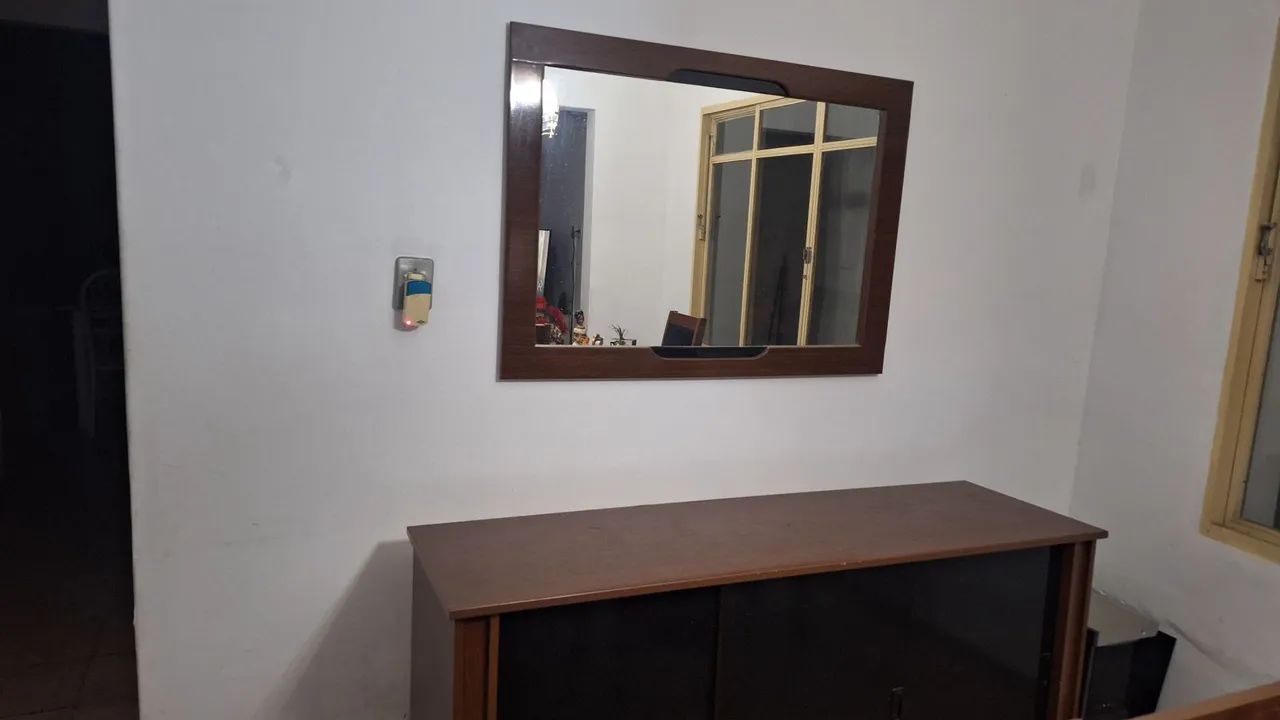 Buffet,  espelho e mesa com 3 cadeiras  - Foto 3