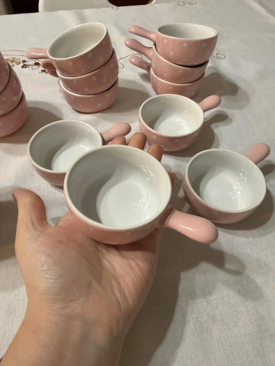 Kit com 16 Mini Caçarolas / Petit Pot Rosa com Poá Branco - Foto 2
