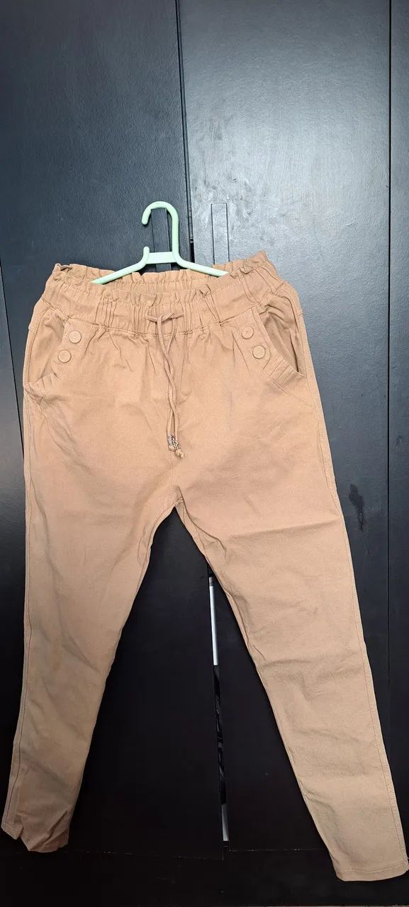 Calça bem confortável de elástico nova - Foto 3