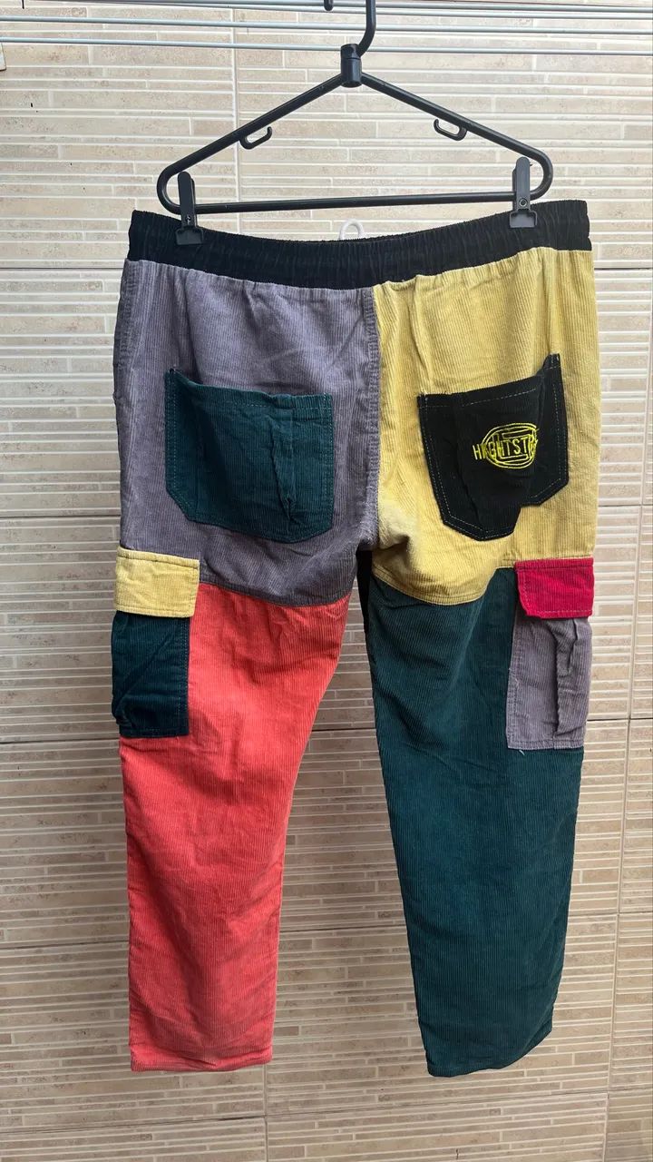 Calça colorida de veludo cotelê  - Foto 2