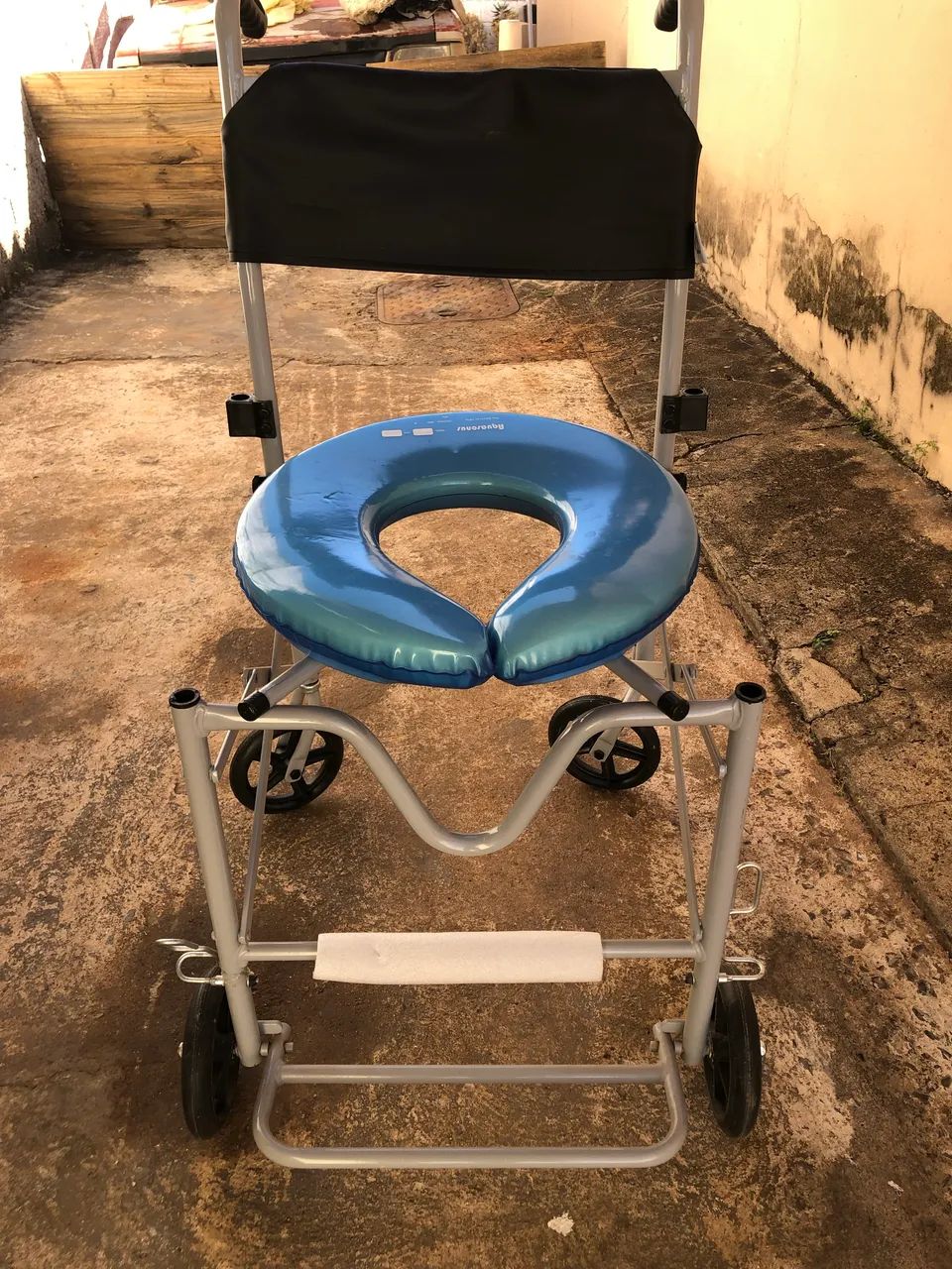 Cadeira de banho nova  - Foto 2