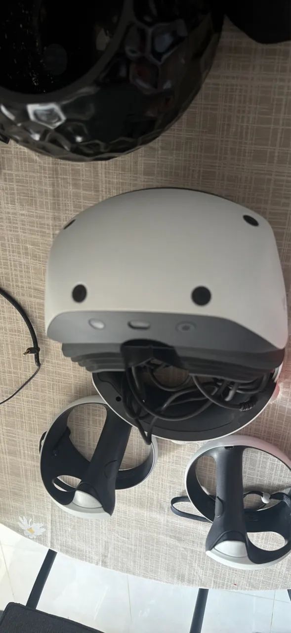 VENDO PSVR2 + GRAN TURISMO 7