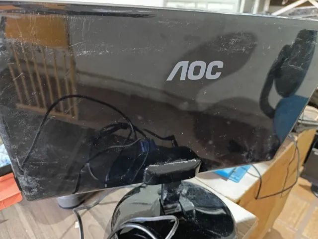 Monitor AOC Led Slim 19 Polegadas VGA - Foto 3