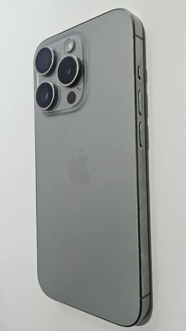 Vendo IPhone 15 Pro 512GB