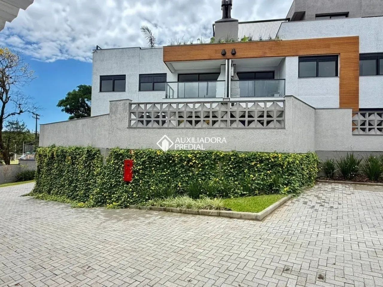 Imóvel para venda possui 65 metros quadrados com 2 quartos - Foto 2