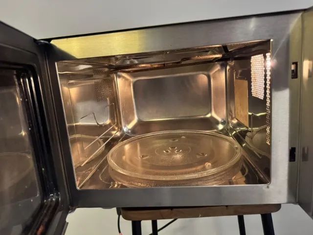 Microondas Eletrolux 31L - Foto 3