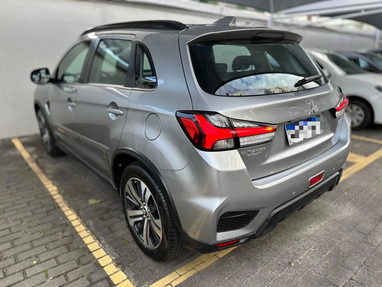 Mitsubishi Outlander HPE 2.0 16V 5P AUT. 2021