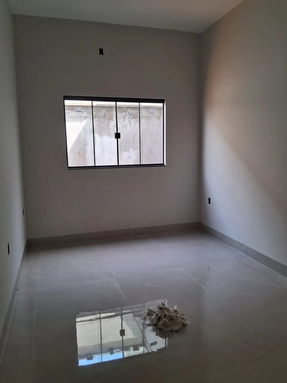 Alugo casa no aureny 3, bem localizada - Foto 4