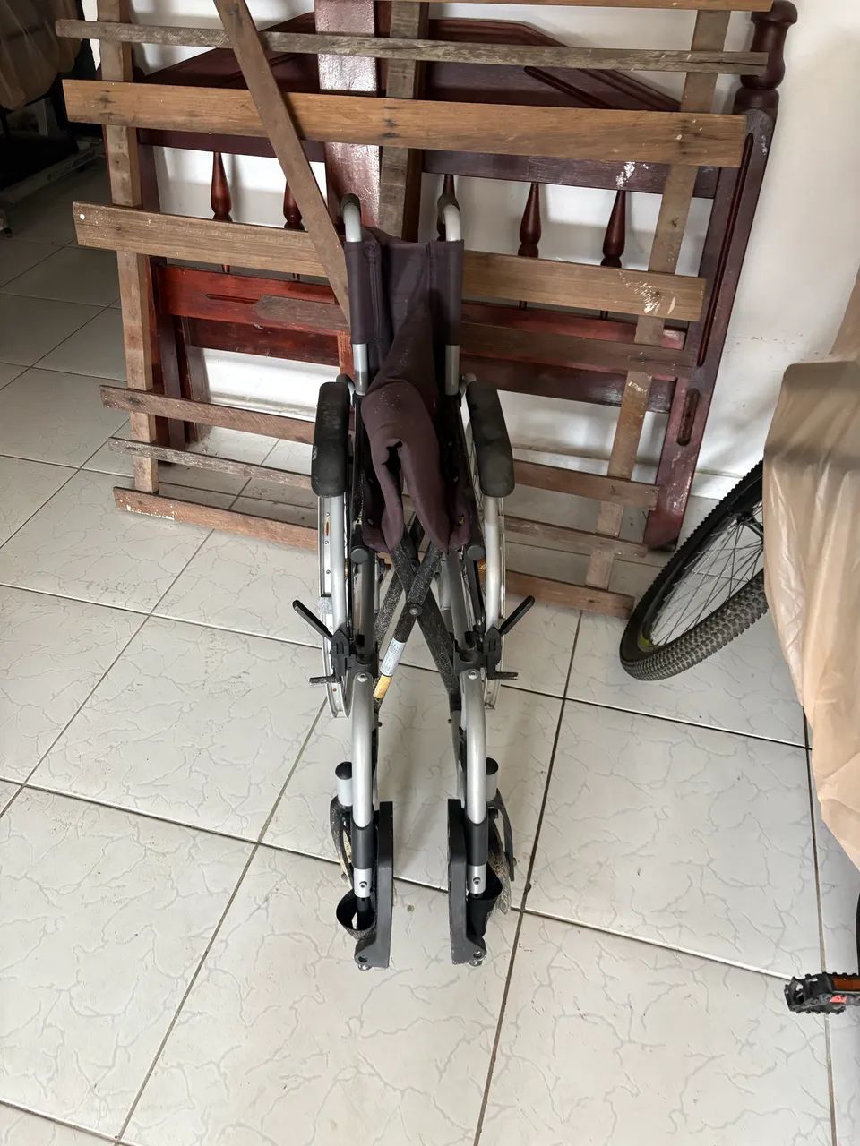 Cadeira de roda Dellamed D600 P/ 120kg  - Foto 3