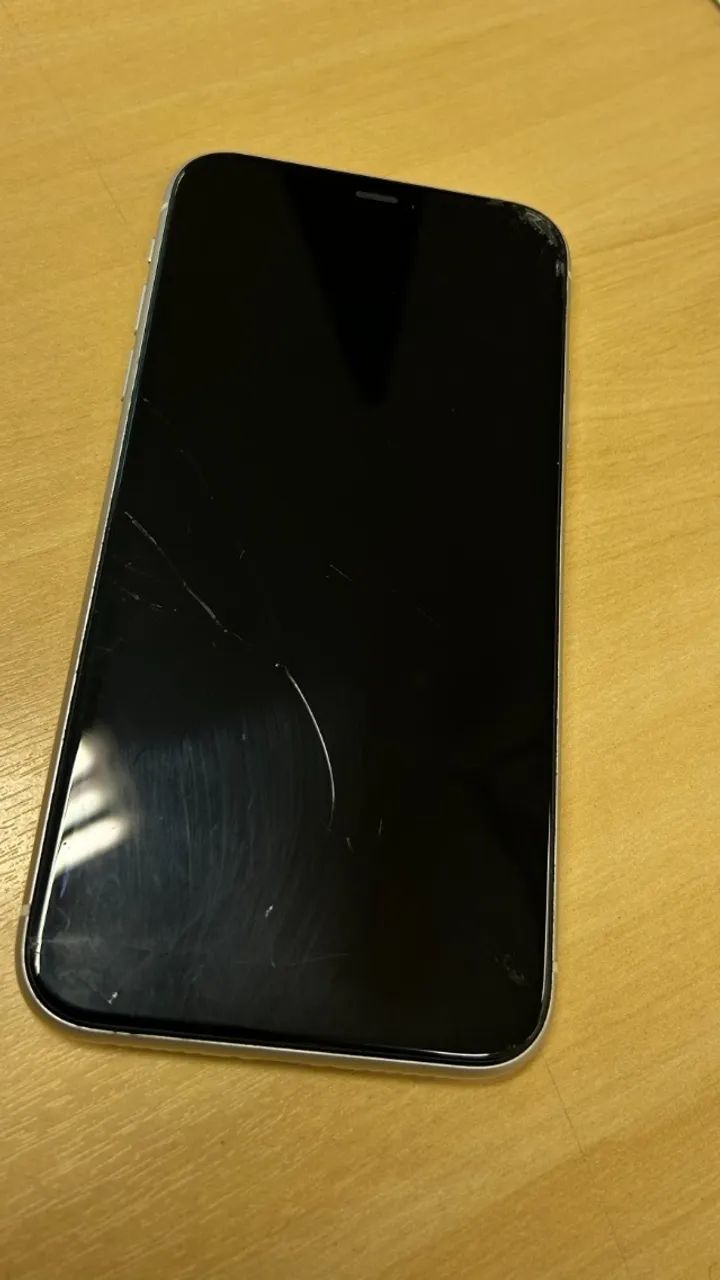 IPHONE 11 64GB - Foto 3