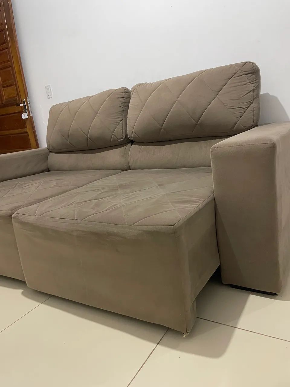 Sofá retrátil 4 lugares 