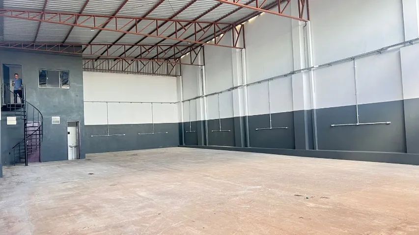 GALPÃO PARA LOCAÇÃO - Foto 2