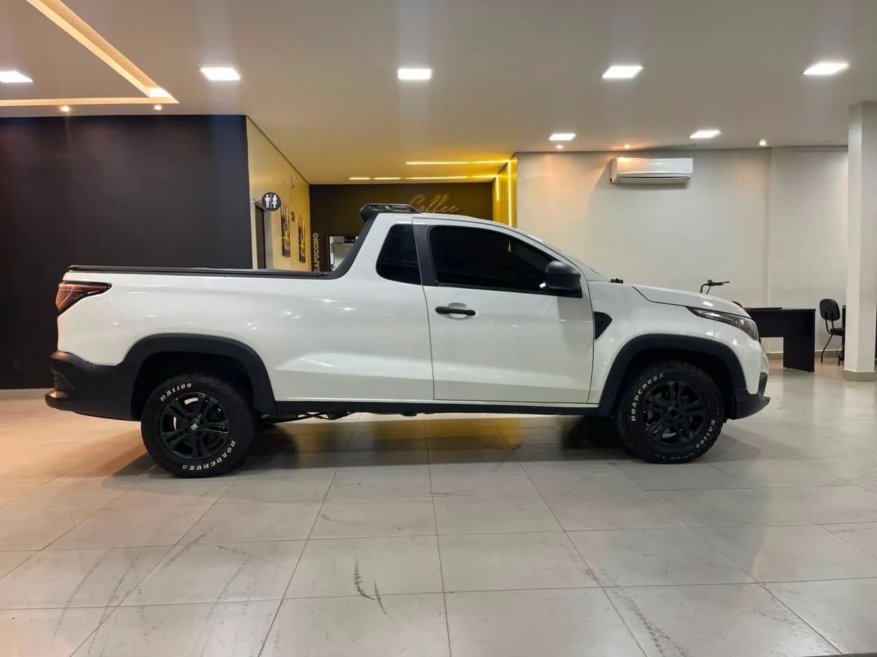 Fiat Strada Endurance 1.4 Flex 8V CS Plus 2022 - Foto 4