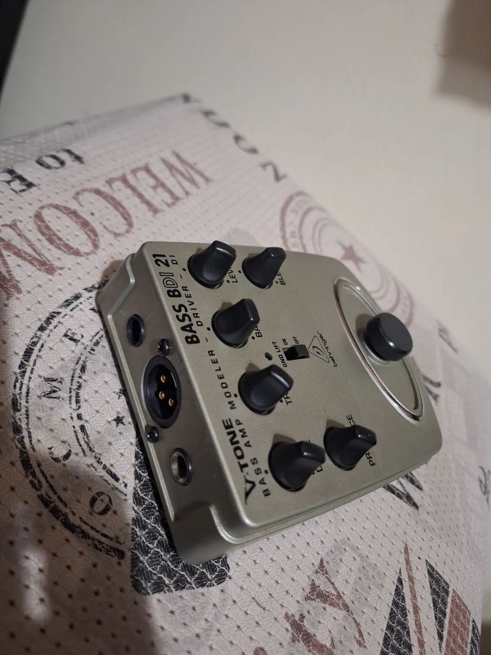 Bass DBI 21 Behringer  - Foto 2